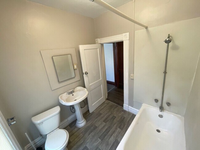 Foto del edificio - 318 N 17th St
