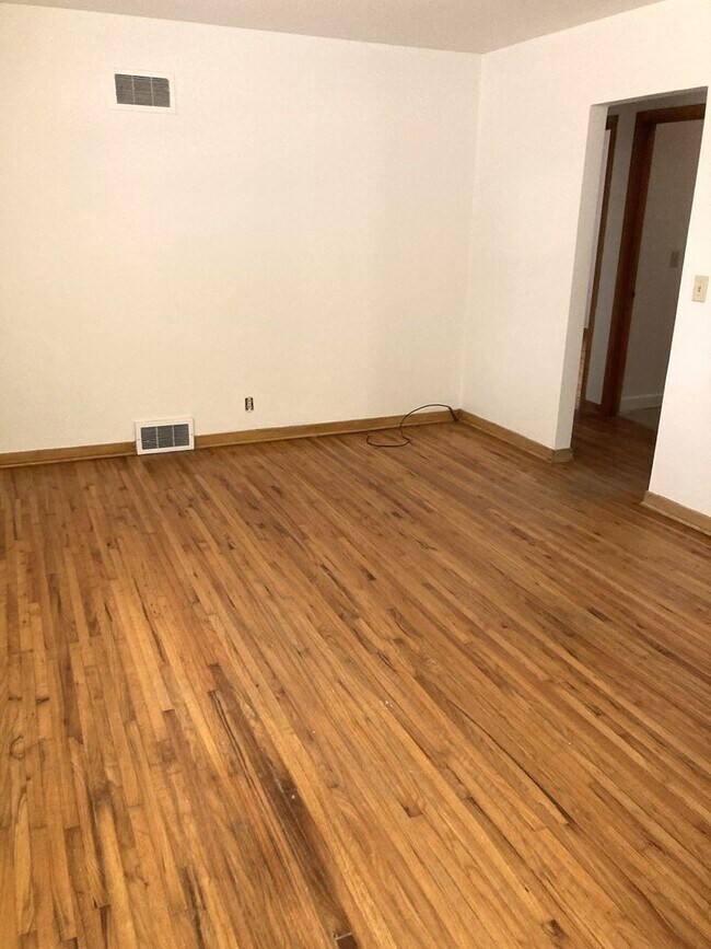 Foto del edificio - 6420 Knox St
