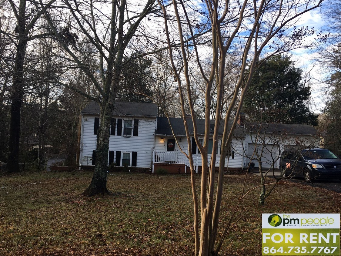 Foto principal - 111 Homeland Ct