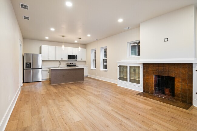 Foto del edificio - 6945 McPherson Blvd