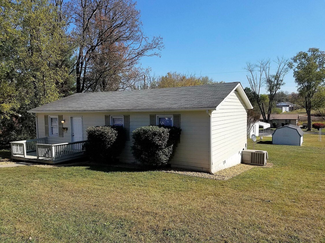 130 Wilhite Ave, Cookeville, TN 38501 House Rental in Cookeville, TN