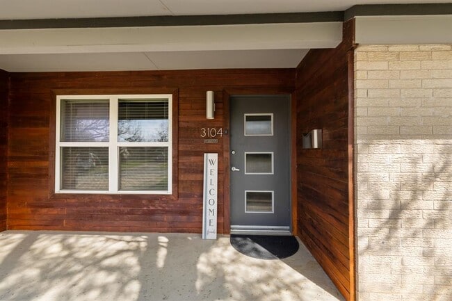 Building Photo - 3104 Candlelight Ct