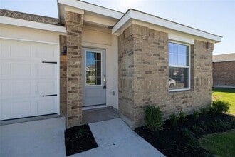 Building Photo - 4120 Brightwell Rnch Rd