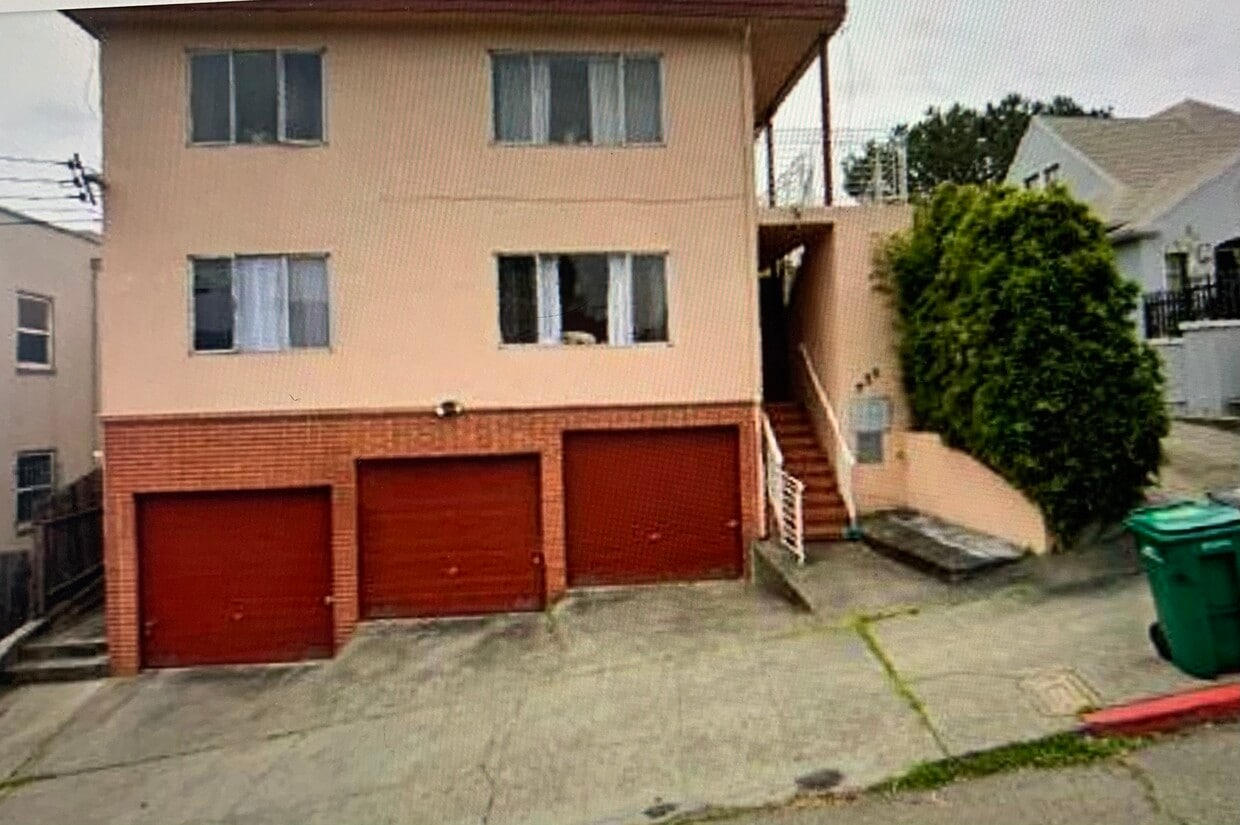 Primary Photo - 535 Prince St
