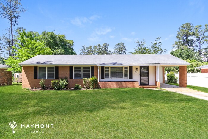 Primary Photo - Cozy Home in Augusta!