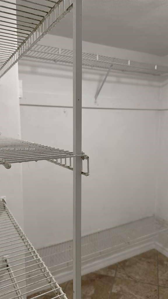 Foto del edificio - 3660 NE 166th St