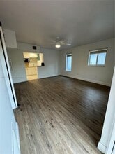 Building Photo - 235 SW 64th Ave