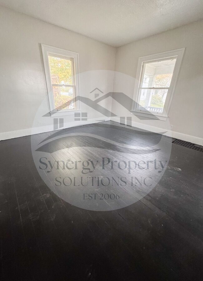 Foto del edificio - House with Garage