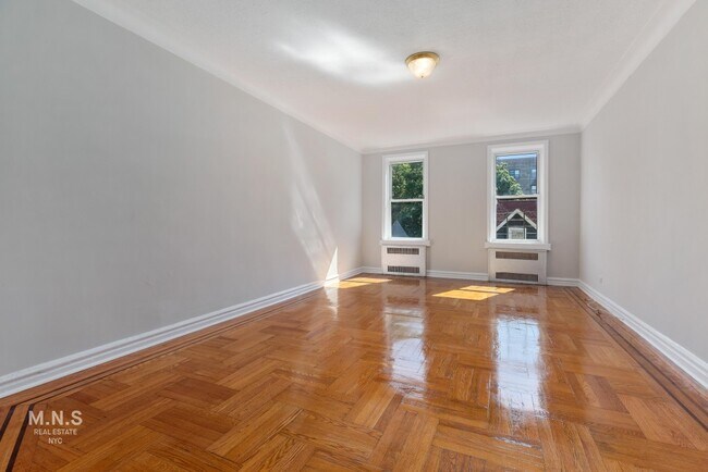 Foto del edificio - 2617 E 17th St