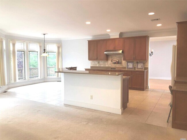 Foto del edificio - 36 Kettlepond Rd