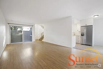Building Photo - 7755 Starling Dr