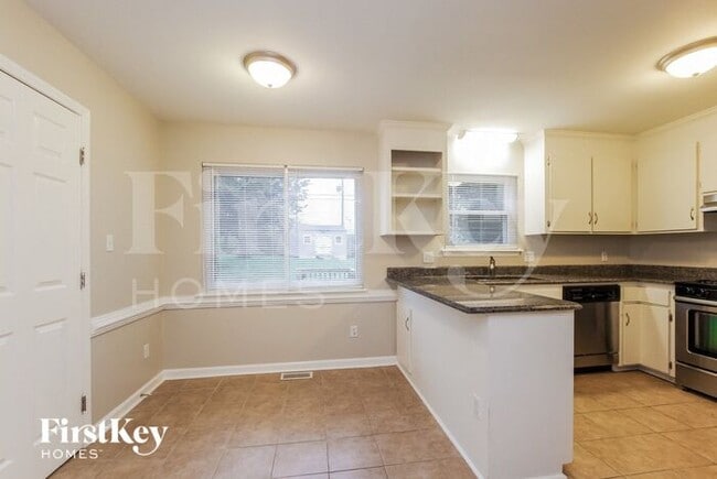 Building Photo - 11242 Kingfisher Dr