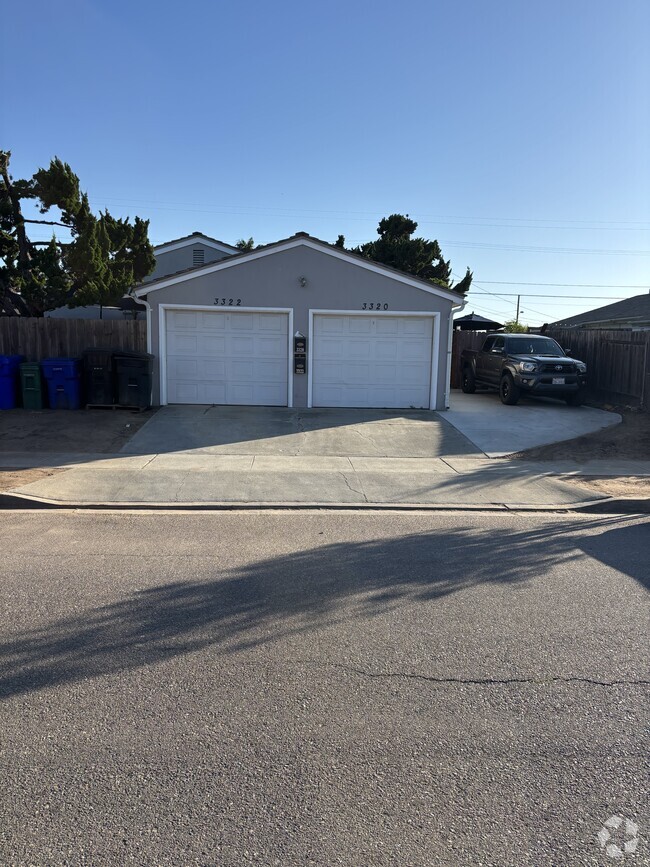Building Photo - 3322 Apache Ave