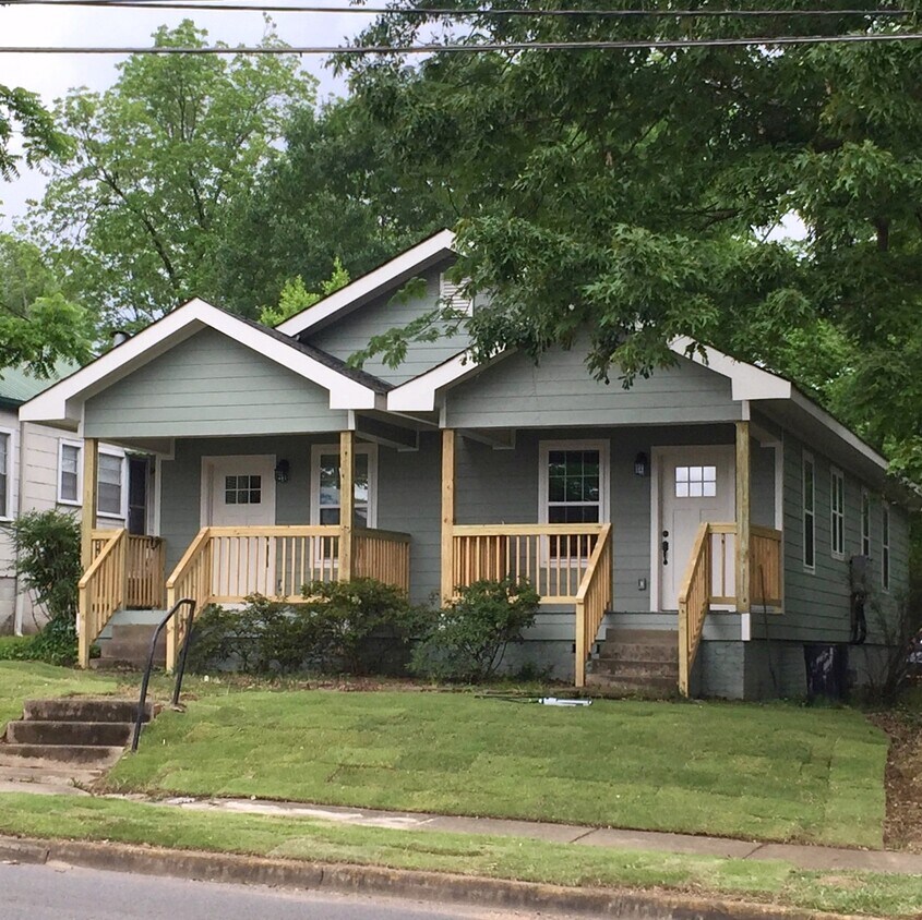 Foto principal - 1707 Oxmoor Rd