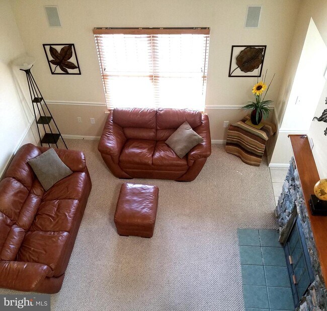 Foto del edificio - 12316 Wadsworth Way