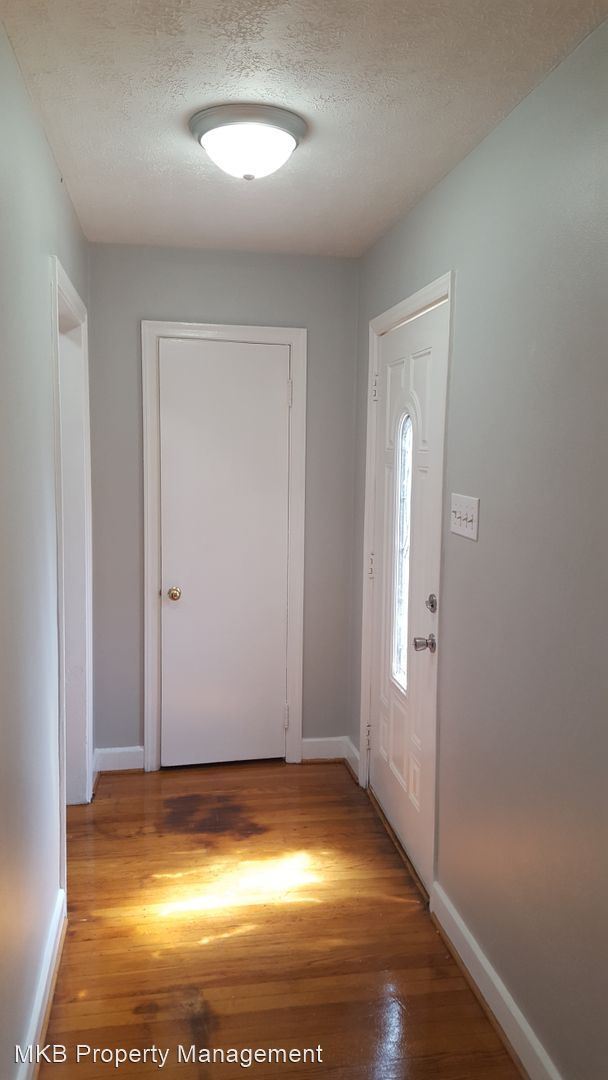 Foto del edificio - 3 br, 1.5 bath House - 132 Middleton St