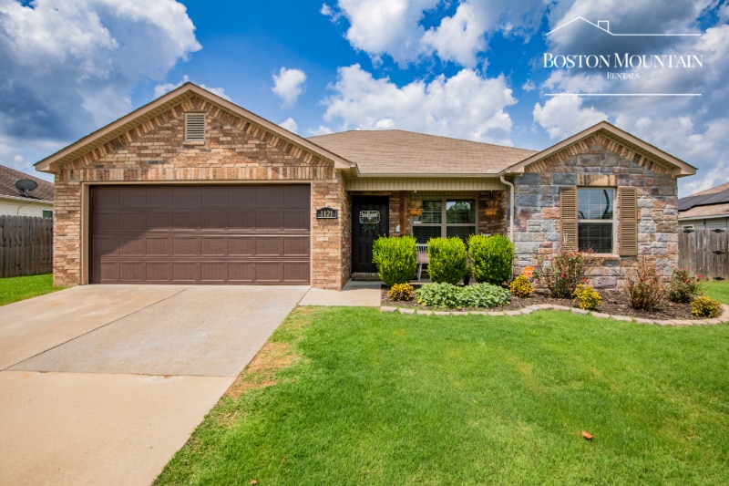 Photo - 1121 Apollo Dr (Fayetteville, AR)