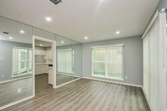 Building Photo - 7703 Quail Meadow Dr