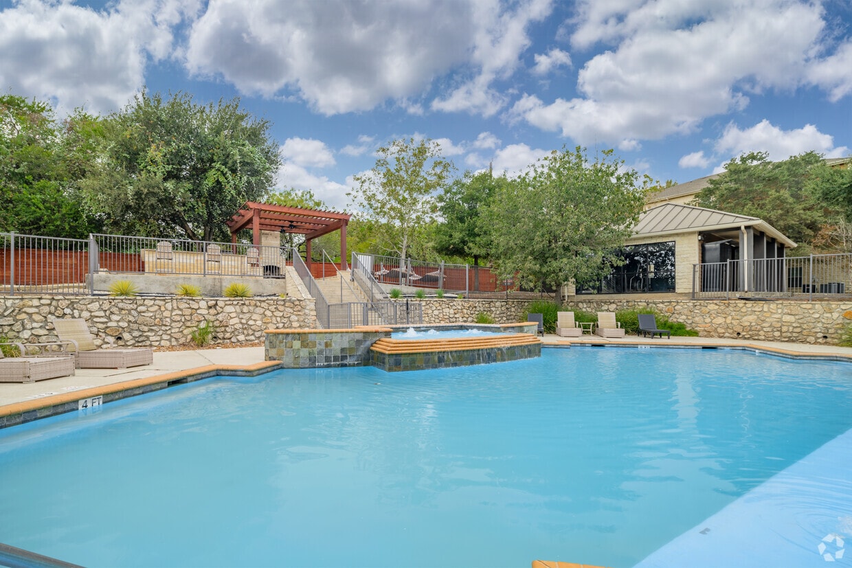 Primary Photo - Waterford Park