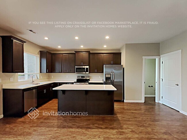 Foto del edificio - 18814 23rd Ave Ct E