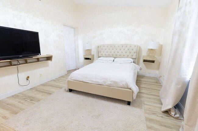 Foto del edificio - 3815 NW 122nd Terrace