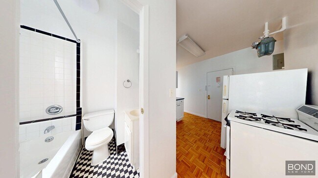 Foto del edificio - 369 Broome St