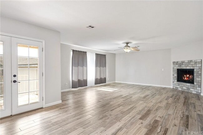 Foto del edificio - 29280 Mammoth Pl