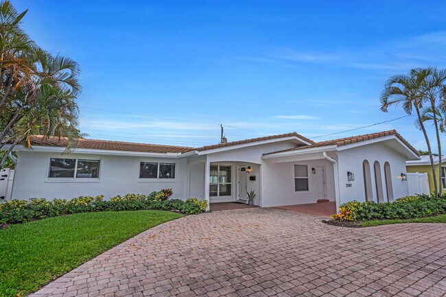 Photo - 2141 NE 63rd Ct House