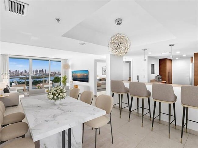 Photo - 650 West Ave Apartment