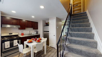 Fontana Village Townhomes photo'