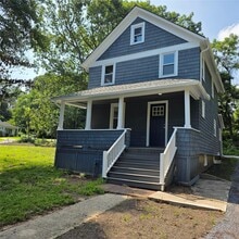 Building Photo - 783 NY-25A