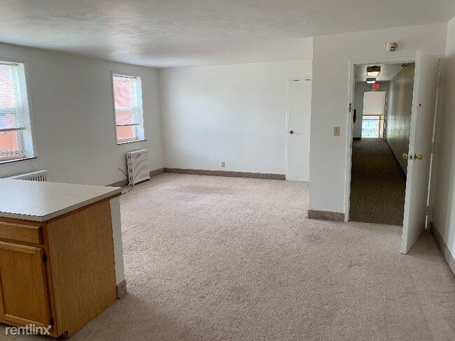 Foto del edificio - 407 E 38th St