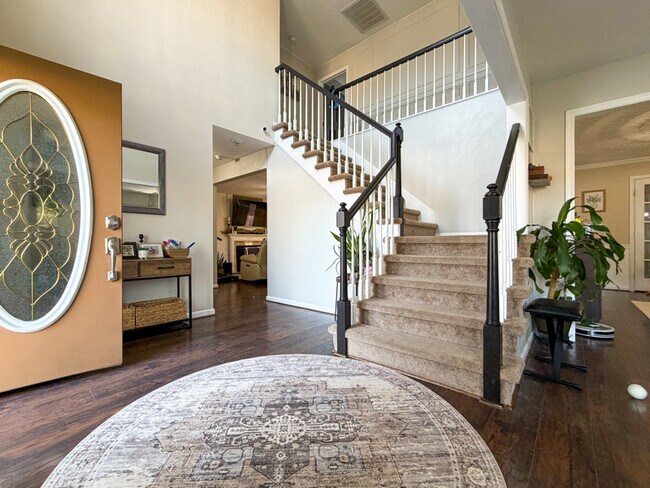 Foto del edificio - 2316 Eagle Dr