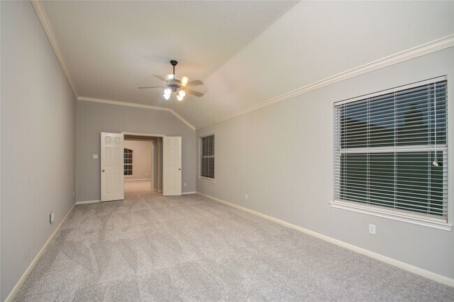 Building Photo - 6411 Hope Wood Mills Dr