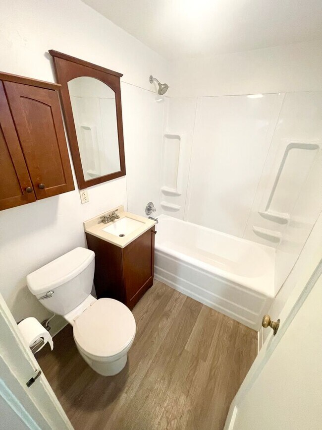 Foto del edificio - 815 N 13th St