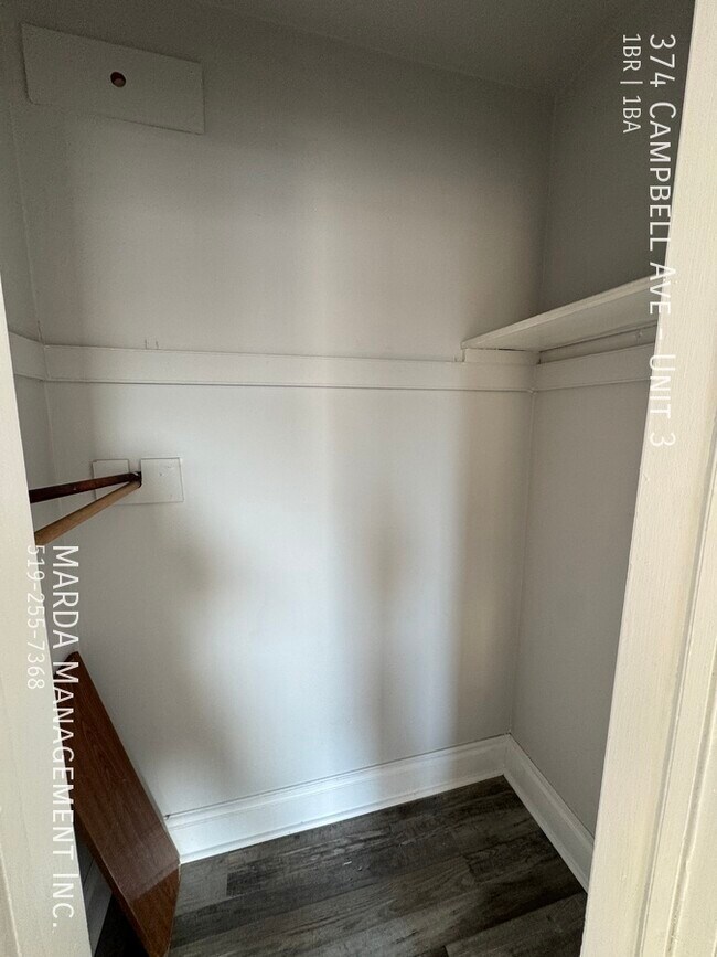 Building Photo - COZY 1BED/1BATH UPPER UNIT- WEST WINDSOR ALL-INCLUSIVE!!