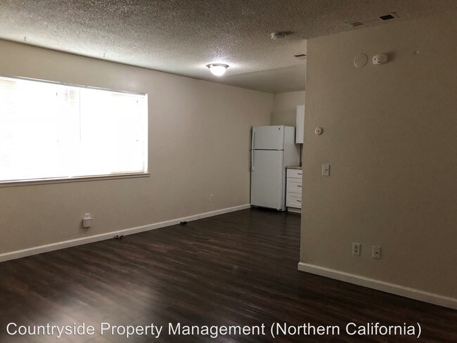 Foto del edificio - 2569-2569 Glen Ave