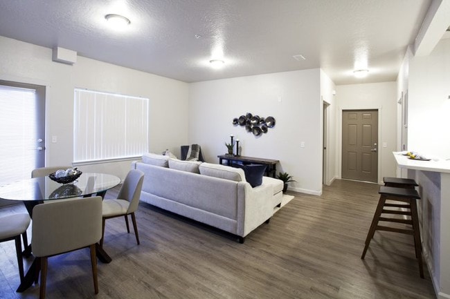 Building Photo - Centennial Pines