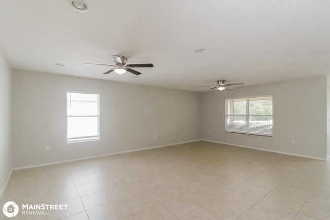 Building Photo - 4417 Fieldview Cir