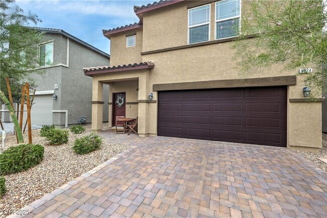 Building Photo - 9074 Meadows Ln