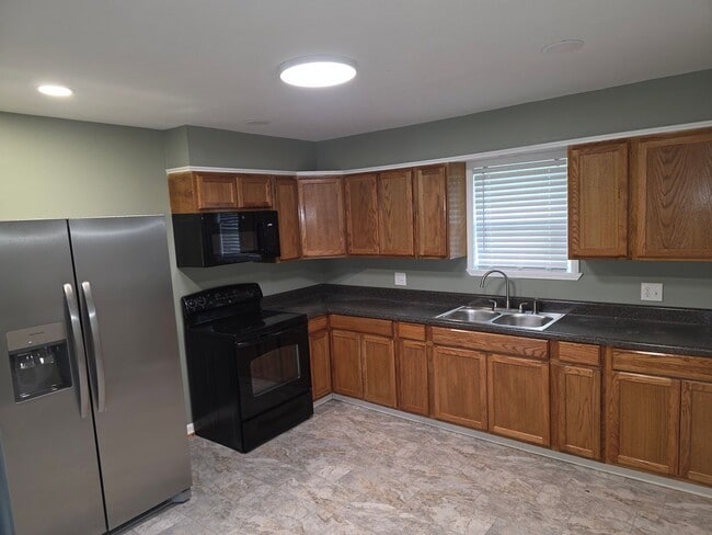 Building Photo - ORANGEBURG