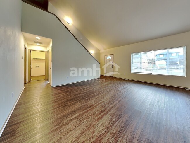 Foto del edificio - 16419 Sundance Ave SE