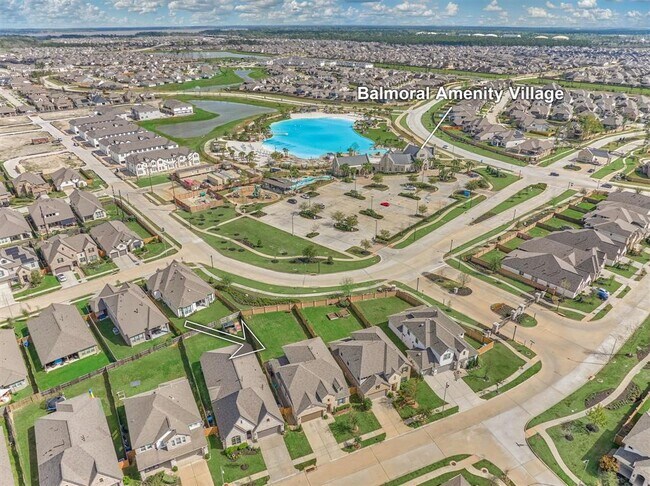 Foto del edificio - 15846 Weston Ridge Dr