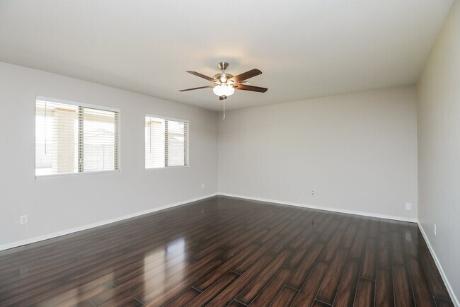 Building Photo - 1935 E Renegade Trail