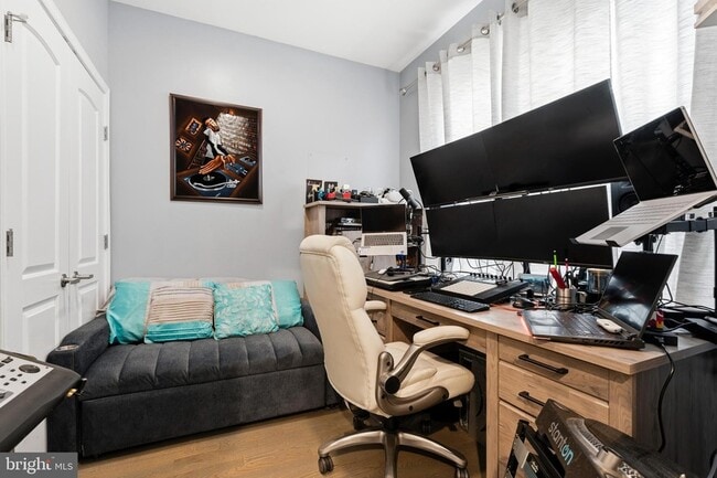 Photo - 4285 S Capitol St SW Townhome