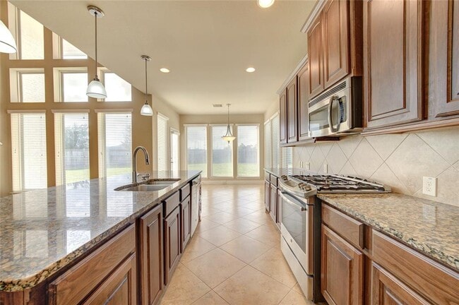 Building Photo - 27326 Walden Gulch Ln