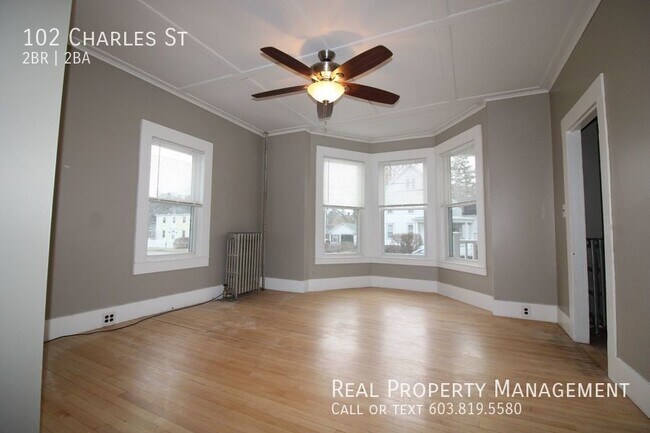 Building Photo - Charming 2 Bedroom in Rochester!