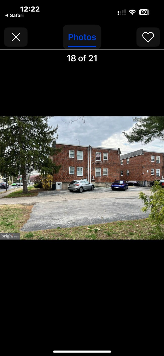Foto del edificio - 2401 Marshall Rd