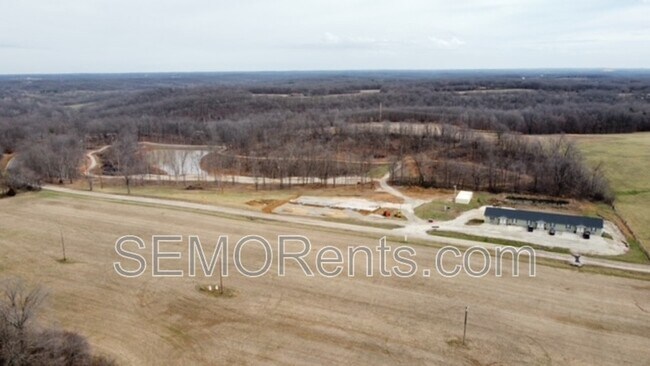 Building Photo - Sawmill Hollar RV Park - Pad 12