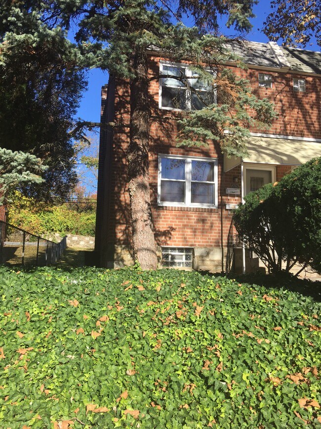 Foto del edificio - 205 Robbins St